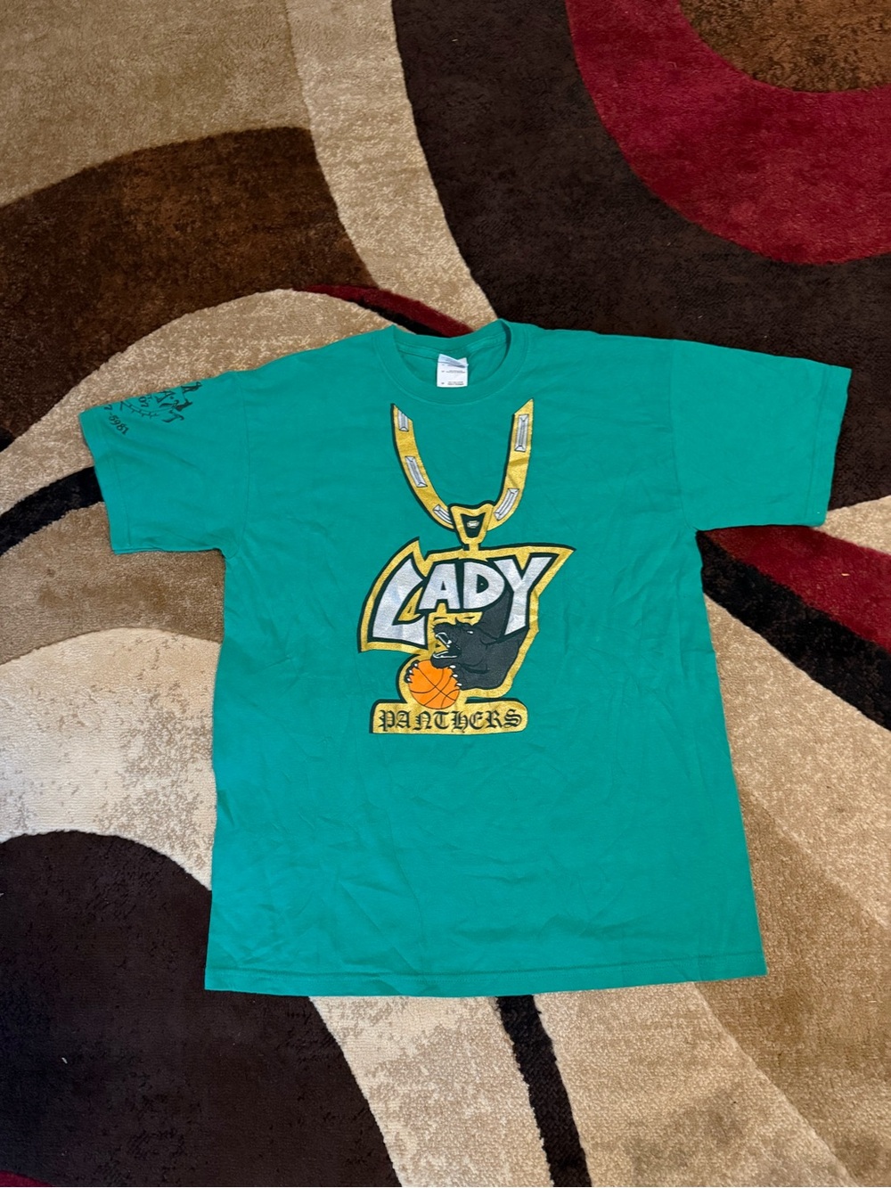 WNBA WNBA star Skylar Diggins designer T-shirt, size M